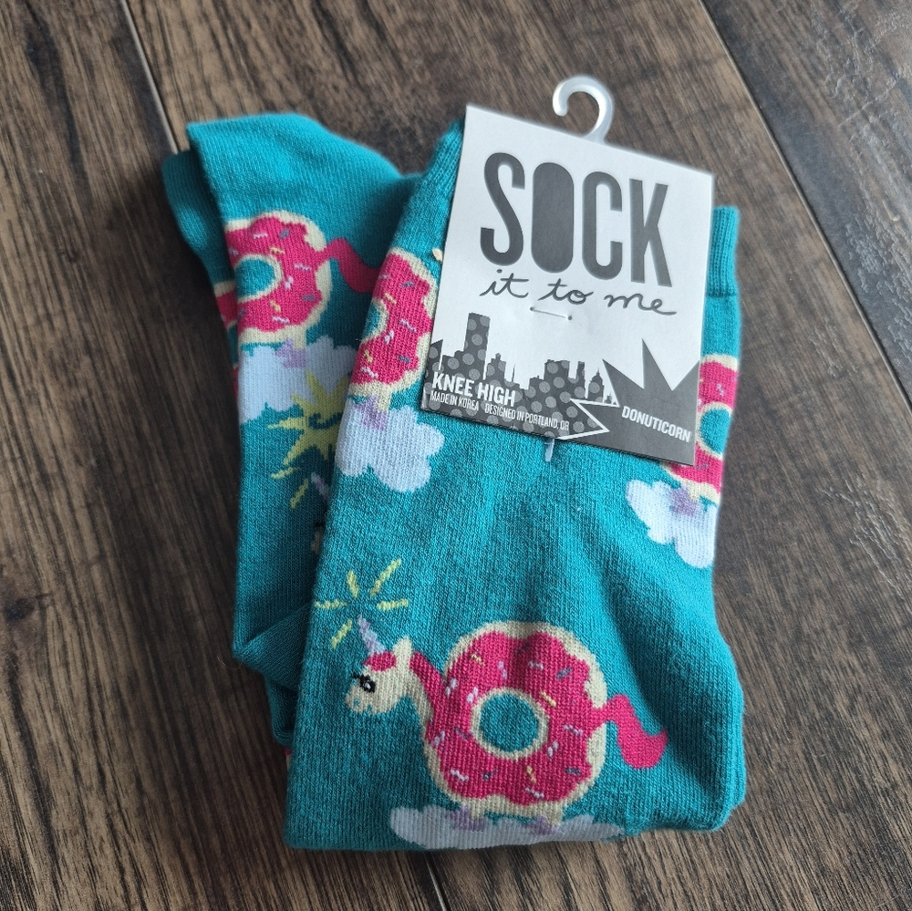 Donuts 2 pairs socks ankle and knee high